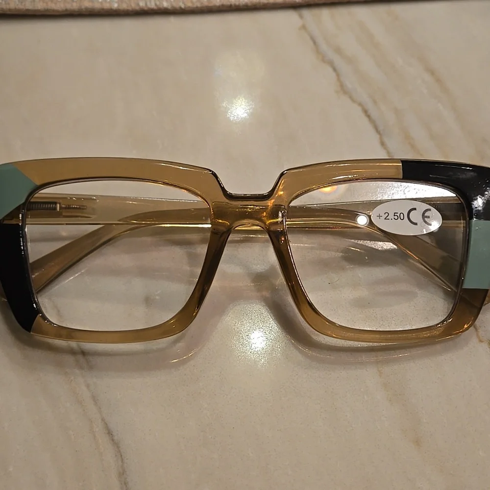 2fer Designer style 2.5 Retro trend readers 